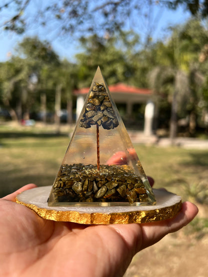 Pyrite Money Magnet Pyramid – Natural Crystal for Wealth, Prosperity and Protection