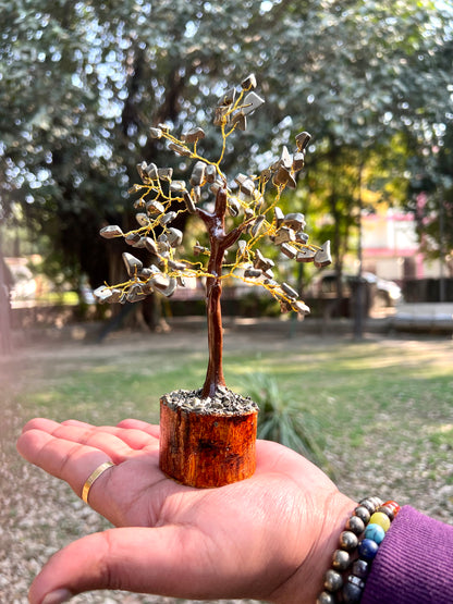 Pyrite Money Magnet Chip Tree (100 Beads) – Natural Crystal Tree for Wealth, Prosperity and Positive Energy