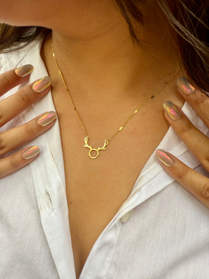 Reindeer Gold Necklace – Elegance with a Dash of Whimsy | Anti-Tarnish Jewellery