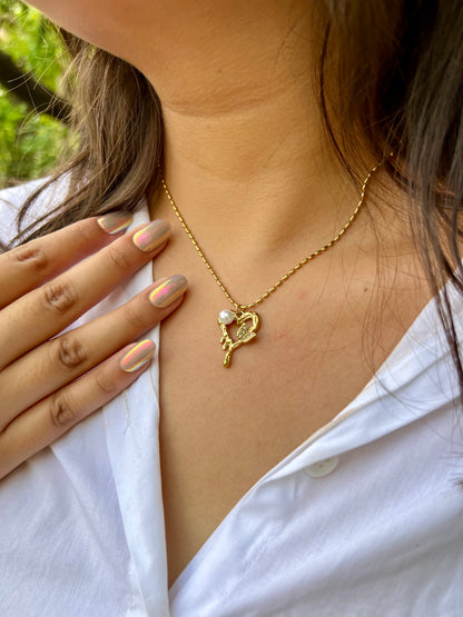 Pearl HeartBeat Gold Necklace