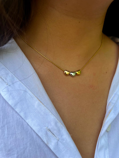 Tricolor Heartbeat Gold Necklace