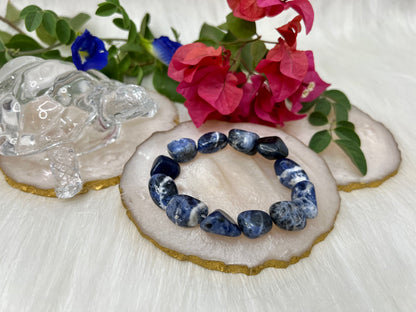 Clarity & Calm – Sodalite Tumble Bracelet for Focus, Inner Peace & Communication
