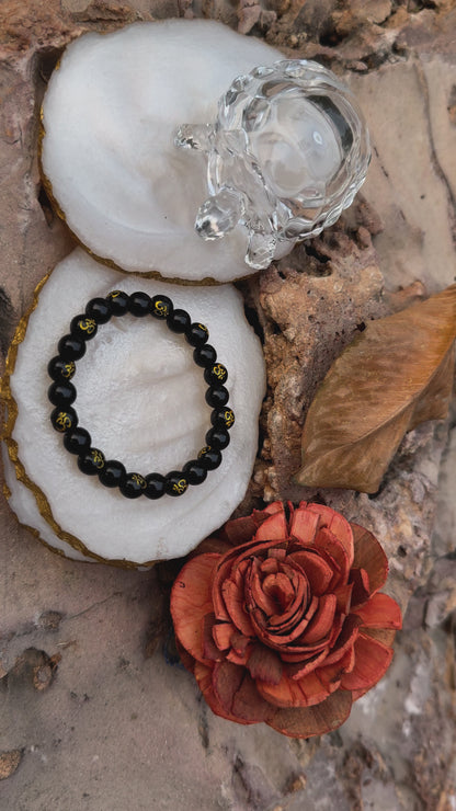 OM Healing Crystal Bracelet – Spiritual Balance, Protection & Positivity