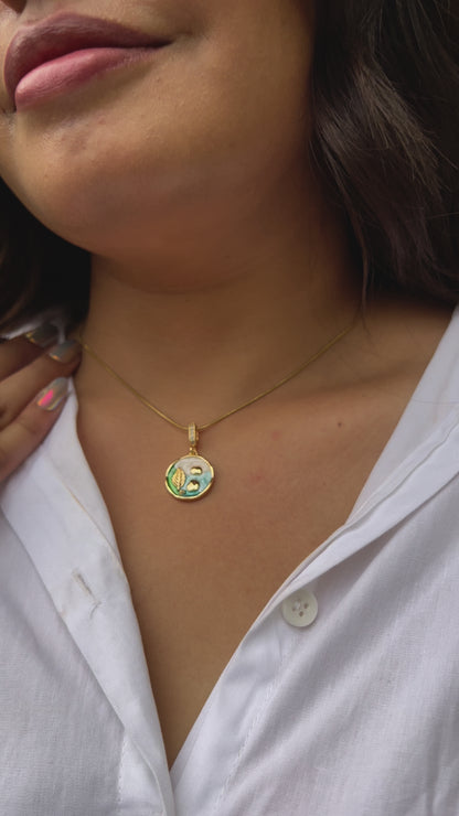 Nature’s Whisper – Gold Necklace