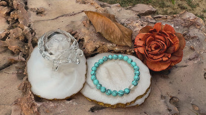 Turquoise Gemstone Bracelet (8 mm) – Healing, Protection & Inner Peace